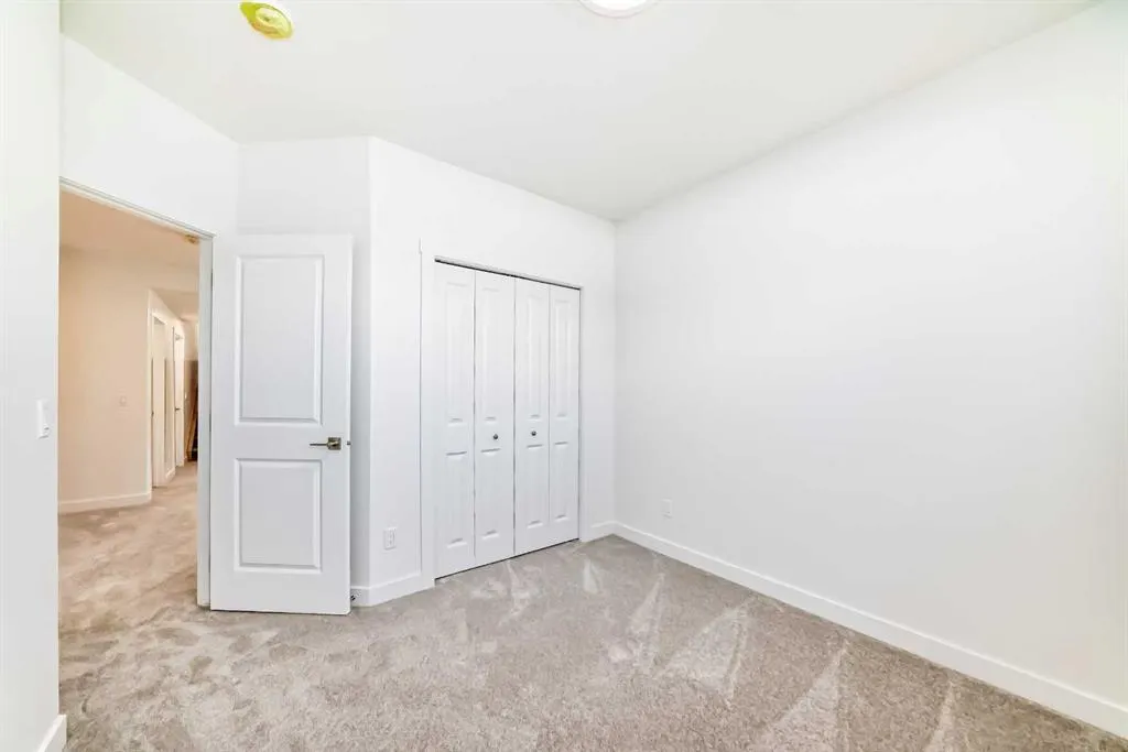 367 Homestead Grove NE
