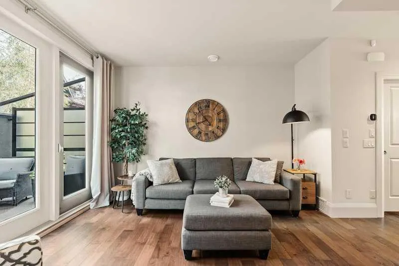 2214 30 Street SW, #103
