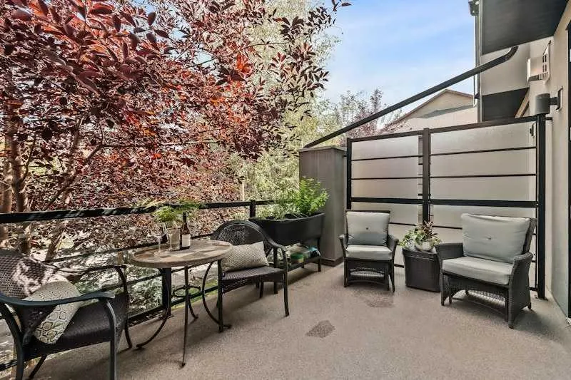 2214 30 Street SW, #103