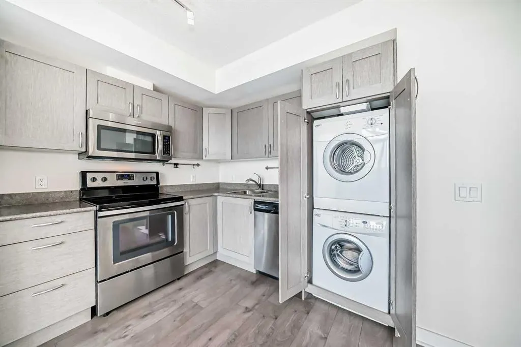 30 Brentwood Common NW, #1308