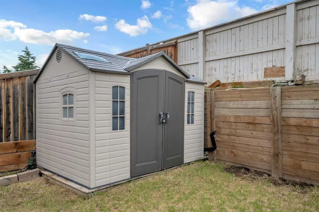 228 Covemeadow Court NE