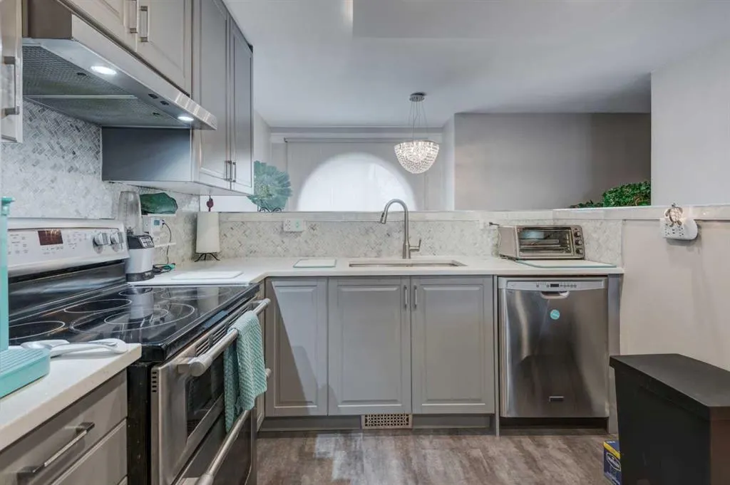 171 Bridlewood Circle SW