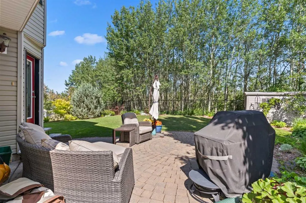40 Rocky Ridge Landing NW