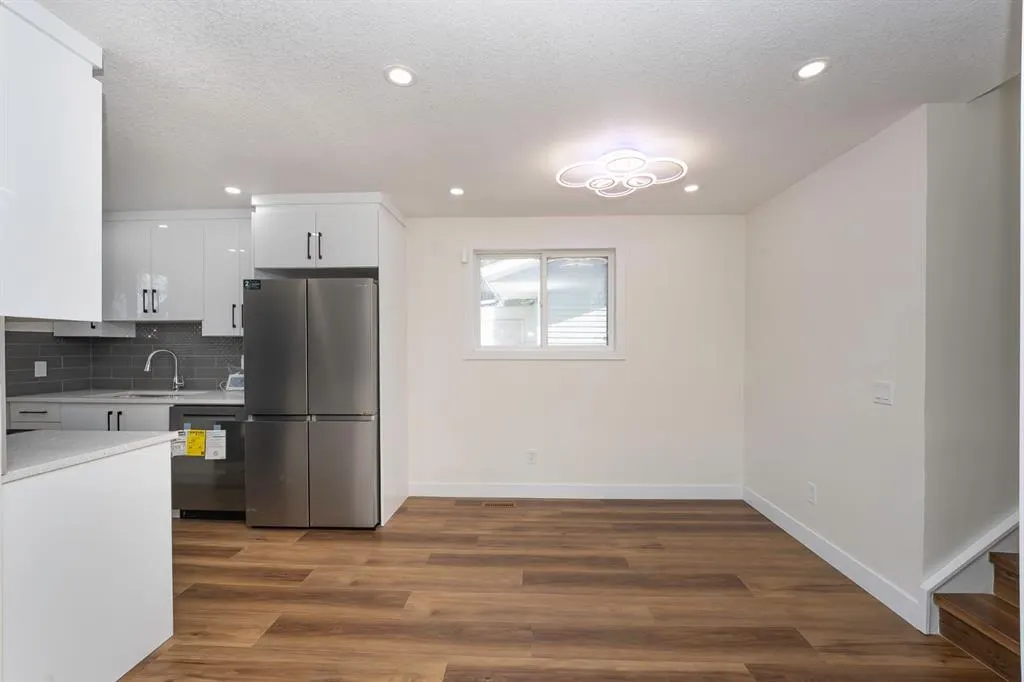 140 Whitworth Way