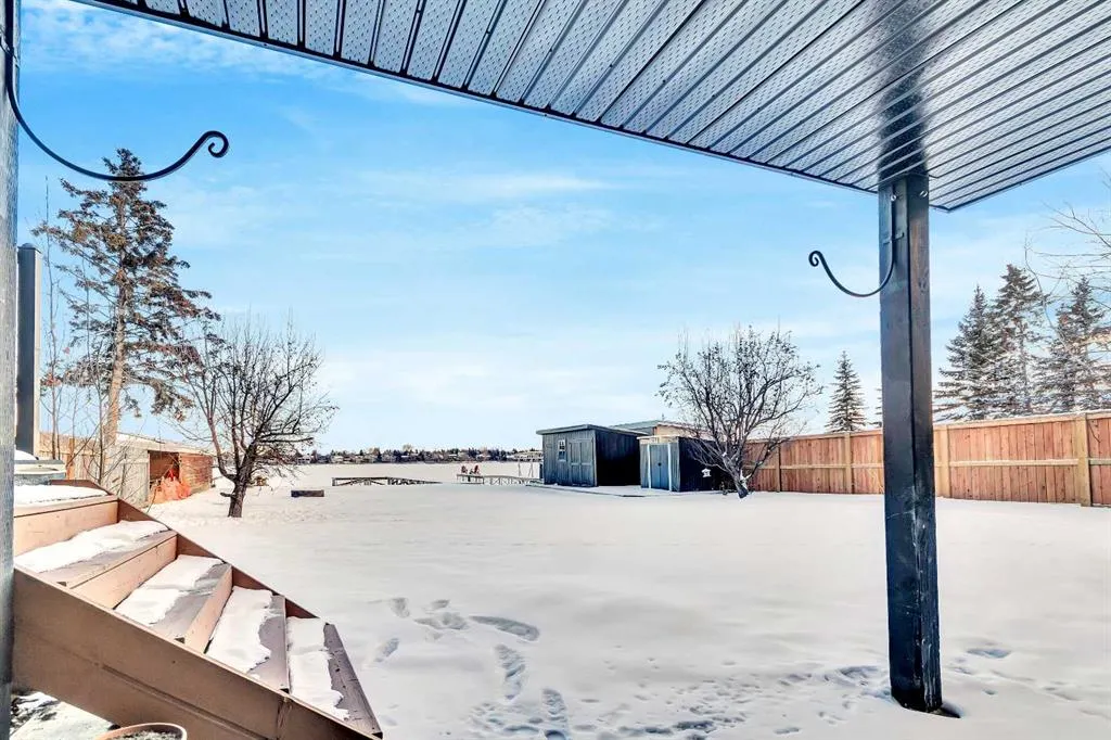 760 West Chestermere