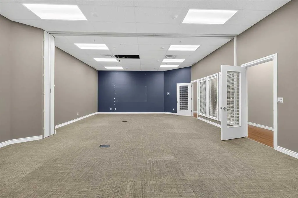 4808 50 Street, #121