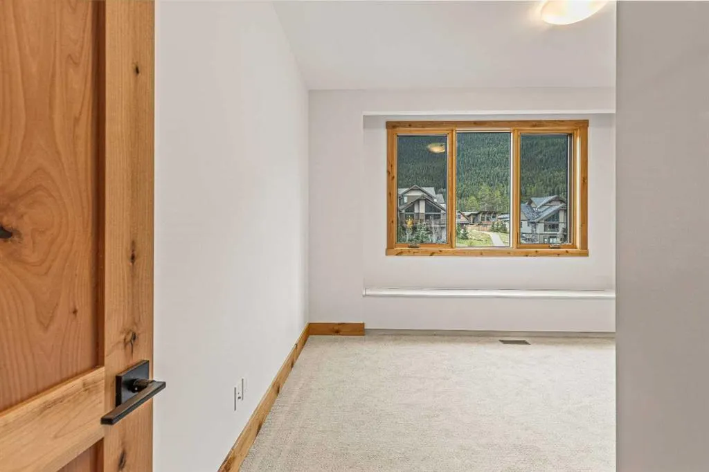 1308 Three Sisters Parkway