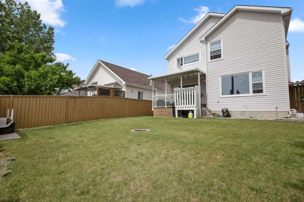 140 Coventry Green NE