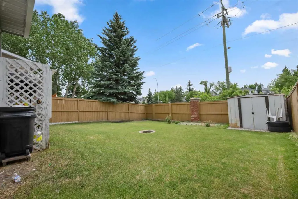 140 Coventry Green NE