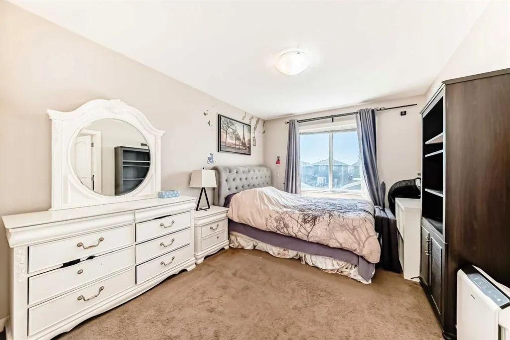 53 Redstone Villas NE