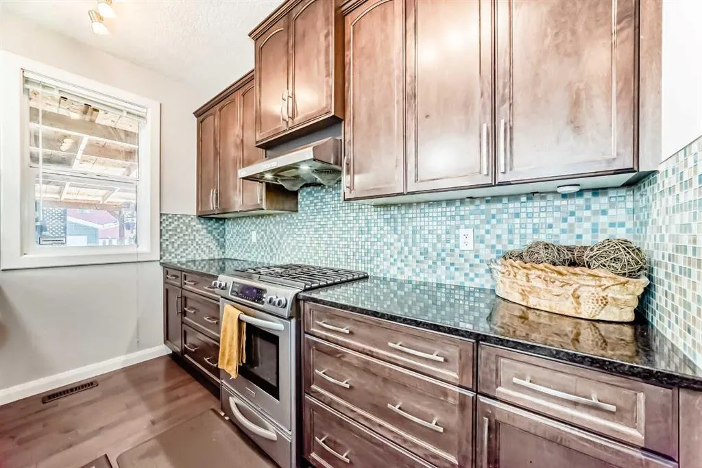 53 Redstone Villas NE