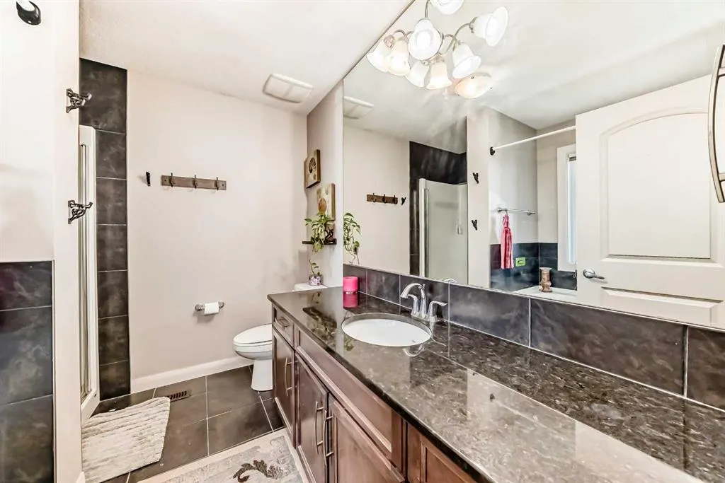 53 Redstone Villas NE
