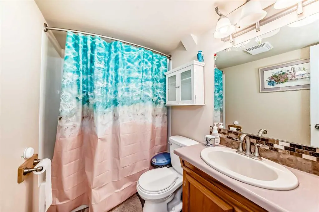 53 Redstone Villas NE