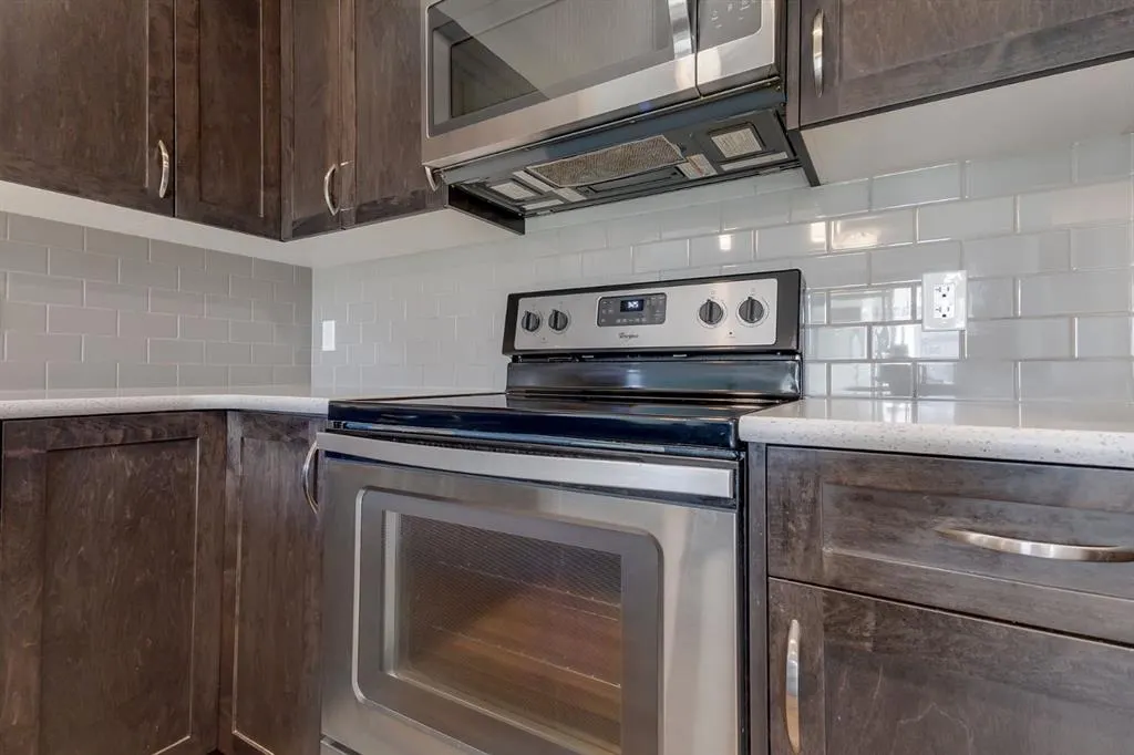 20 Seton Park SE, #324