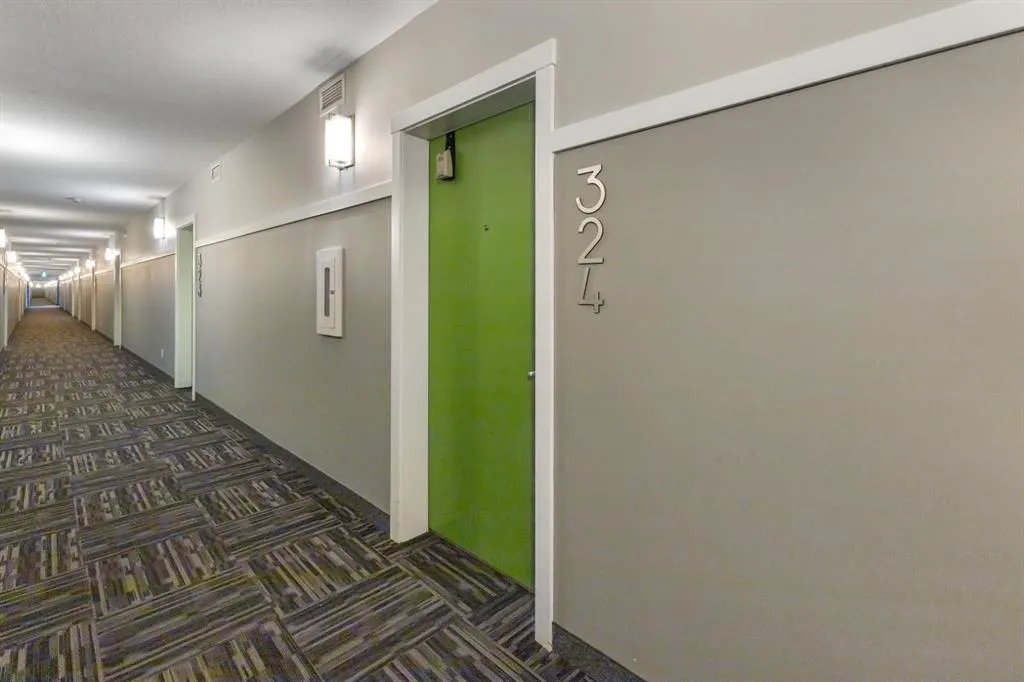 20 Seton Park SE, #324