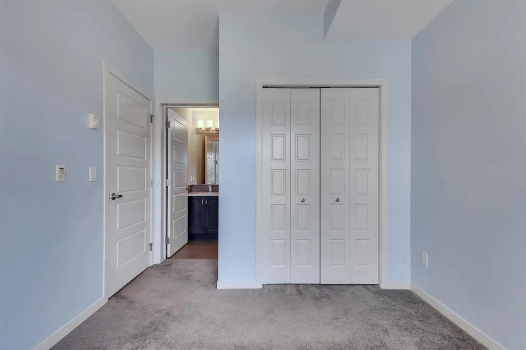 20 Seton Park SE, #324
