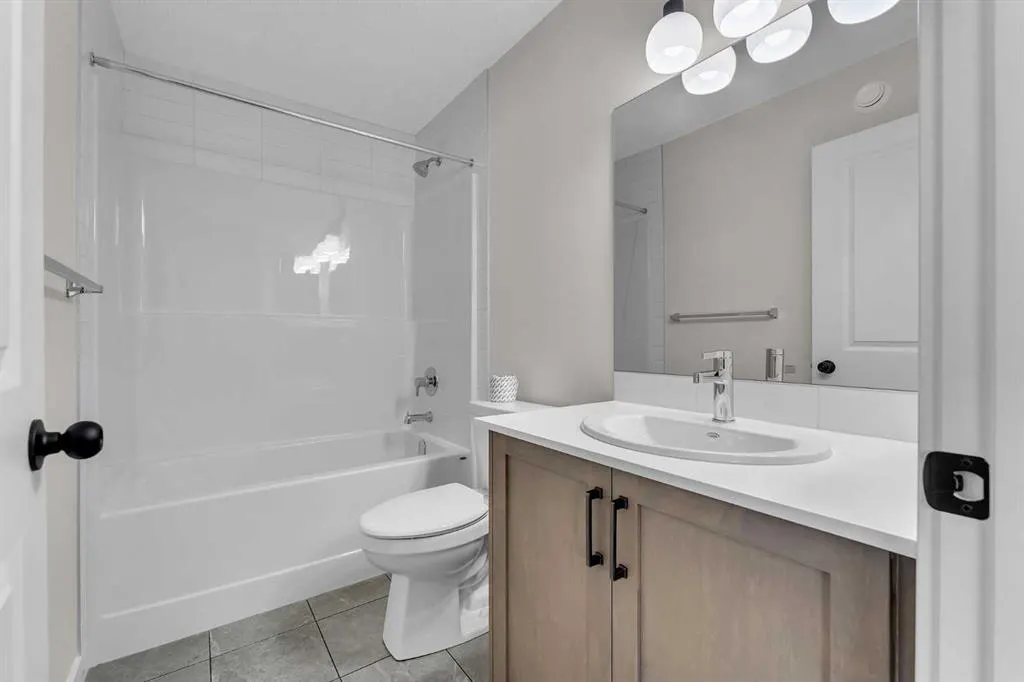 112 Legacy Reach Court SE
