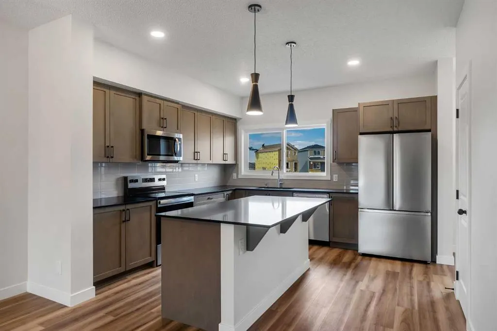 112 Legacy Reach Court SE
