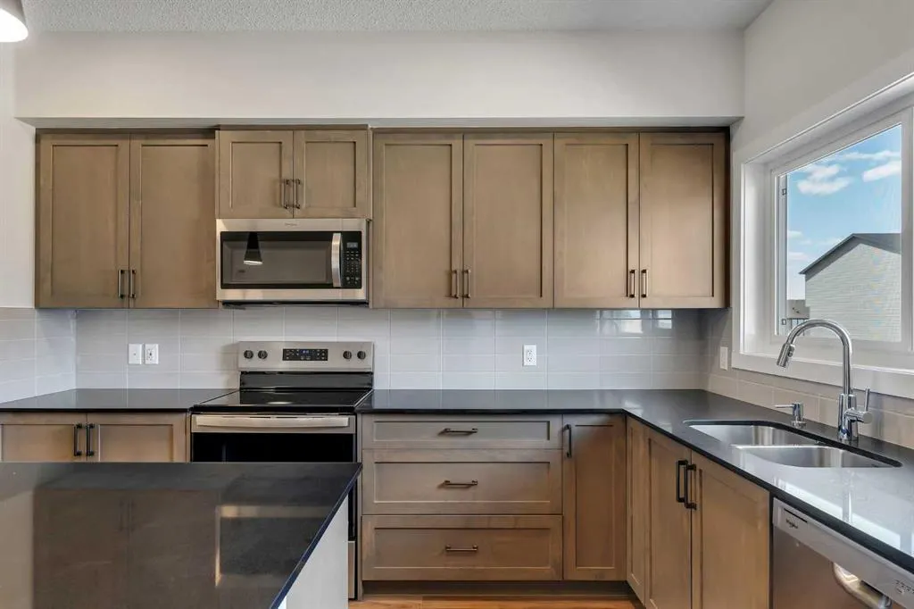 112 Legacy Reach Court SE