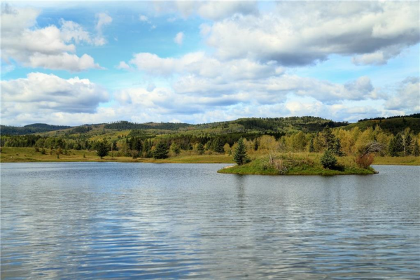 84 acres at Fish Creek Ranch, Rural Foothills County