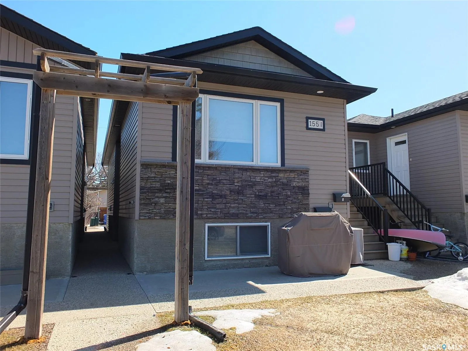 155 Osler STREET