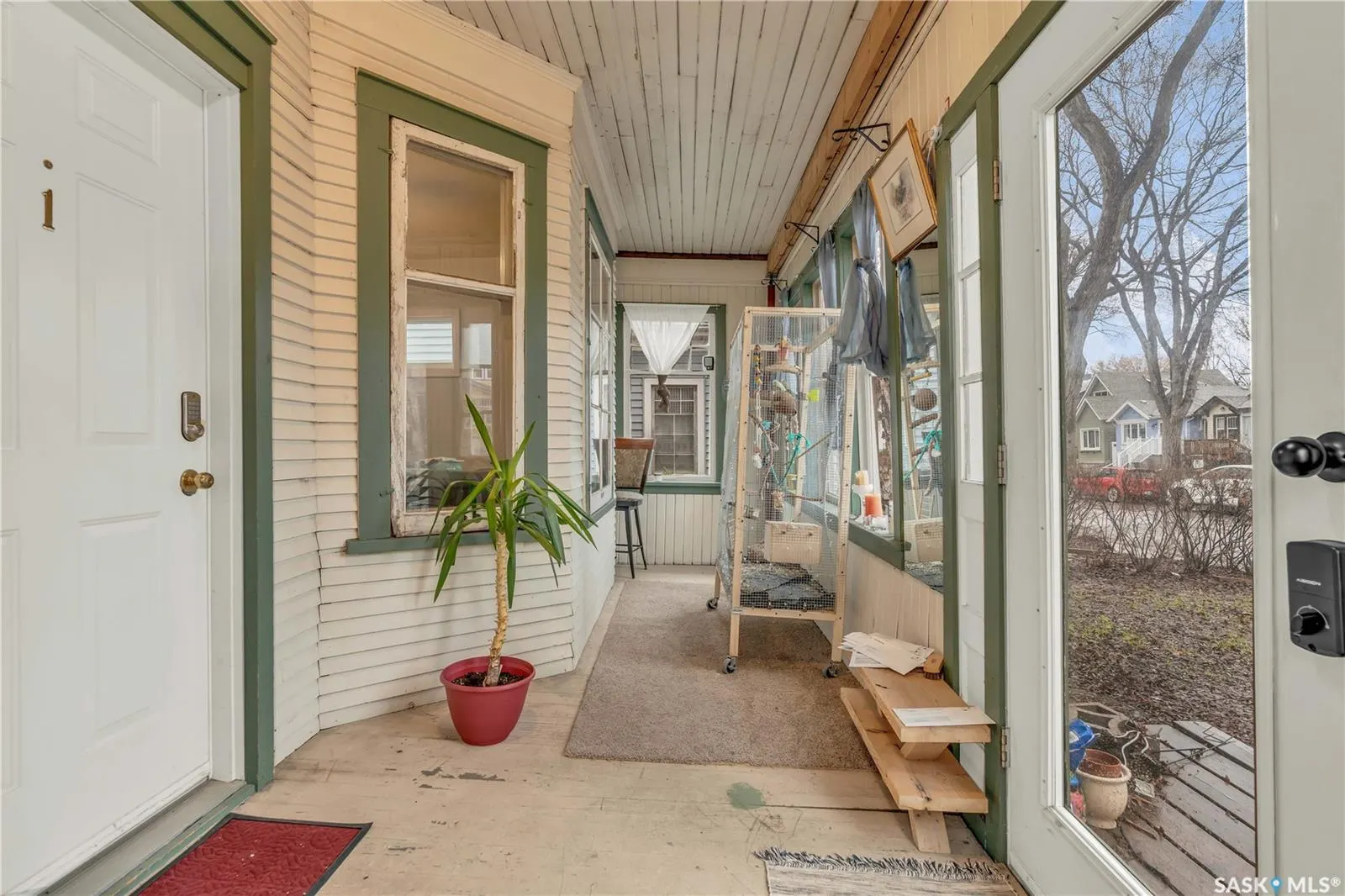 2231 Quebec STREET