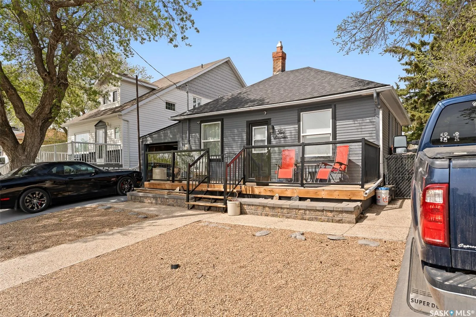 216 Grandview STREET W
