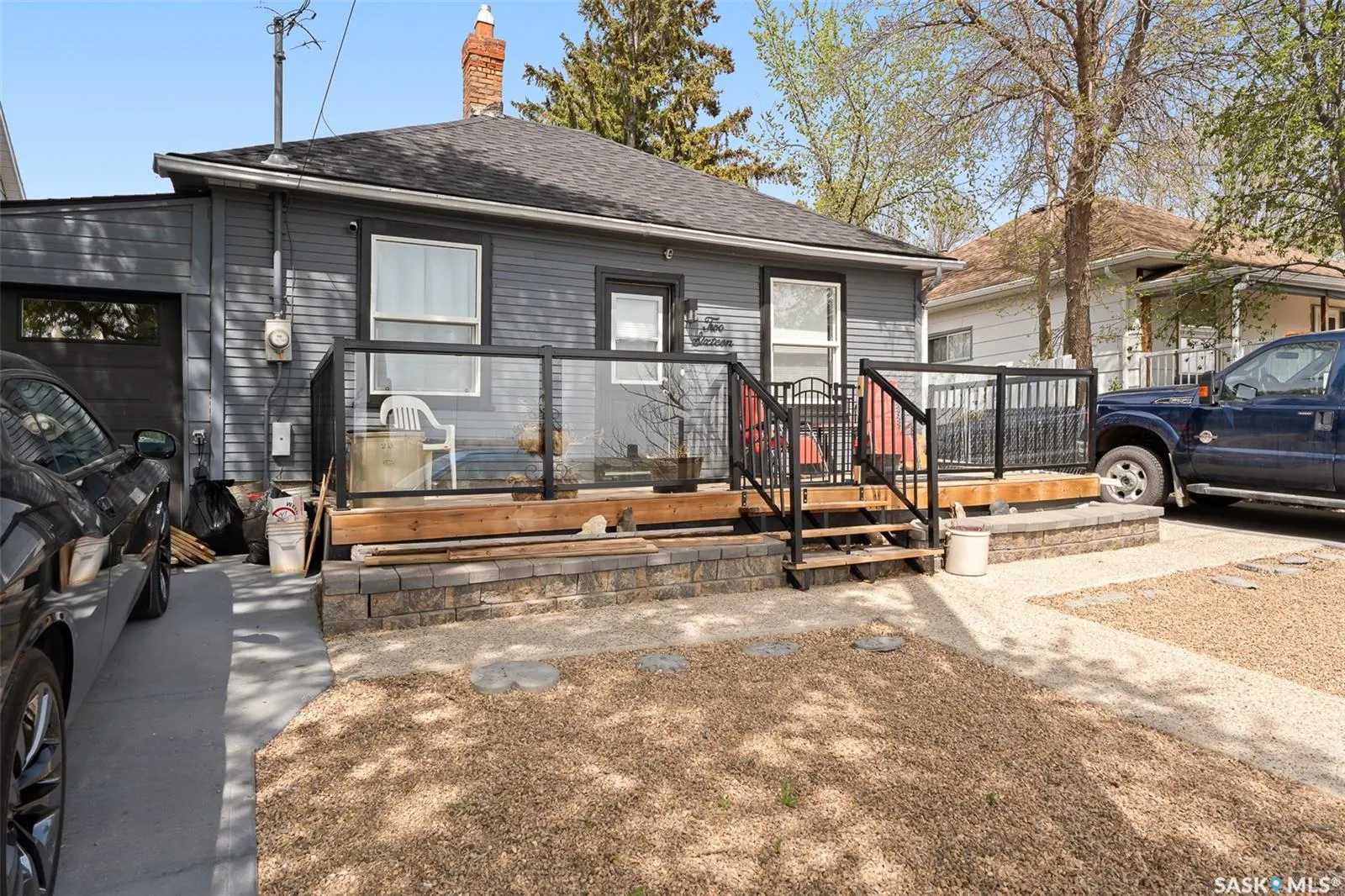 216 Grandview STREET W