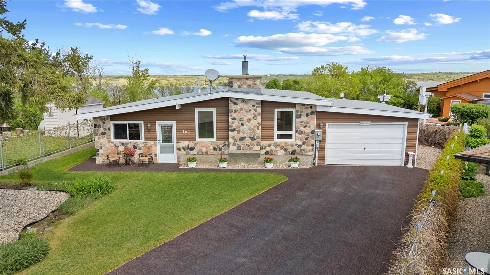 107 Barber PLACE