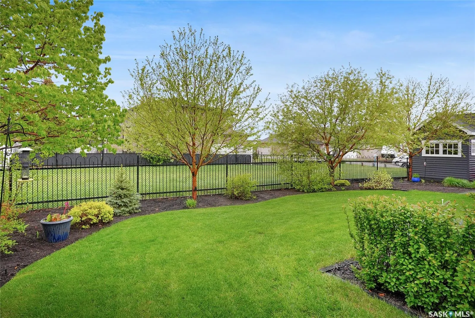 8029 Wascana Gardens CRESCENT