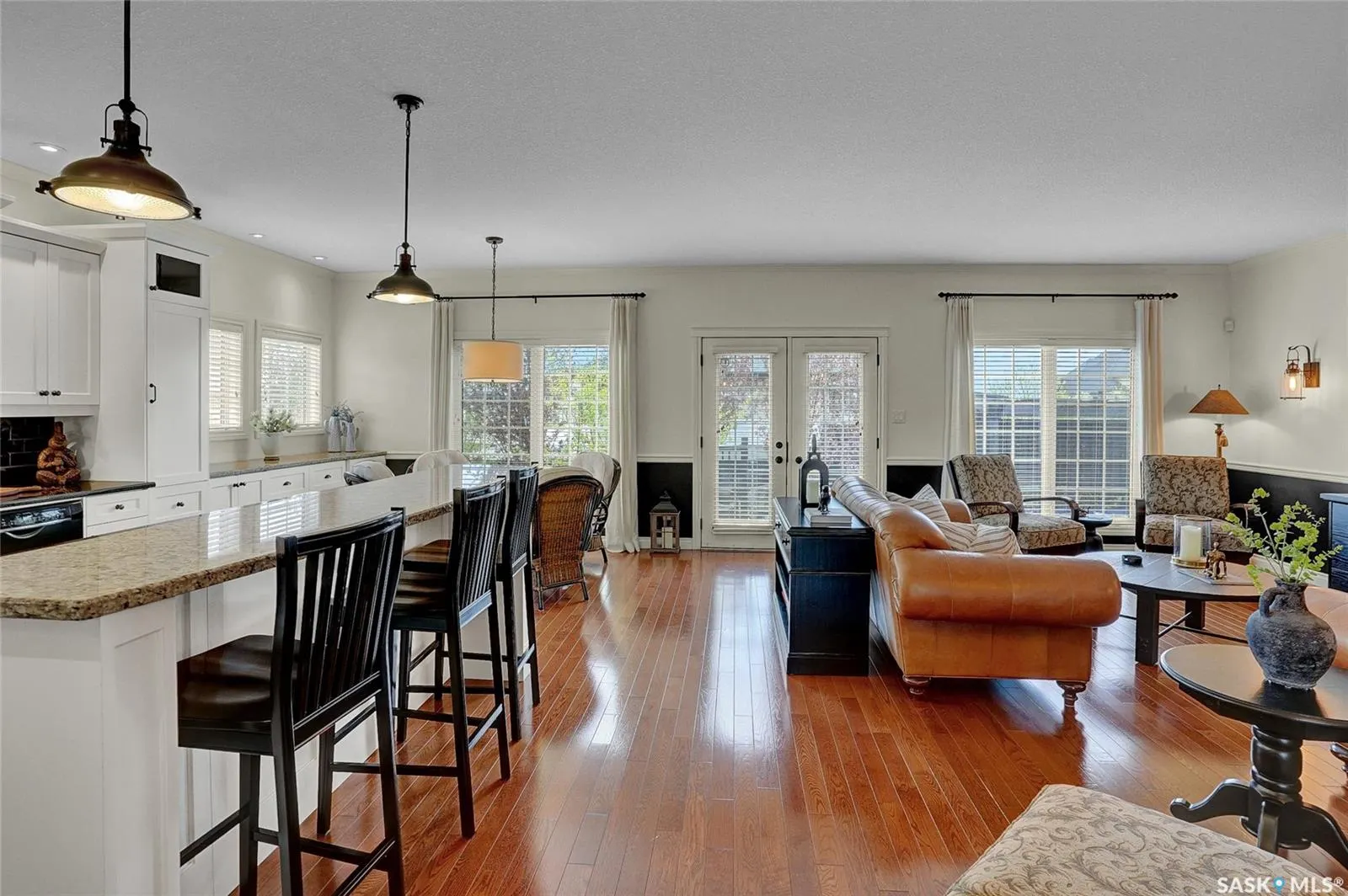 8029 Wascana Gardens CRESCENT