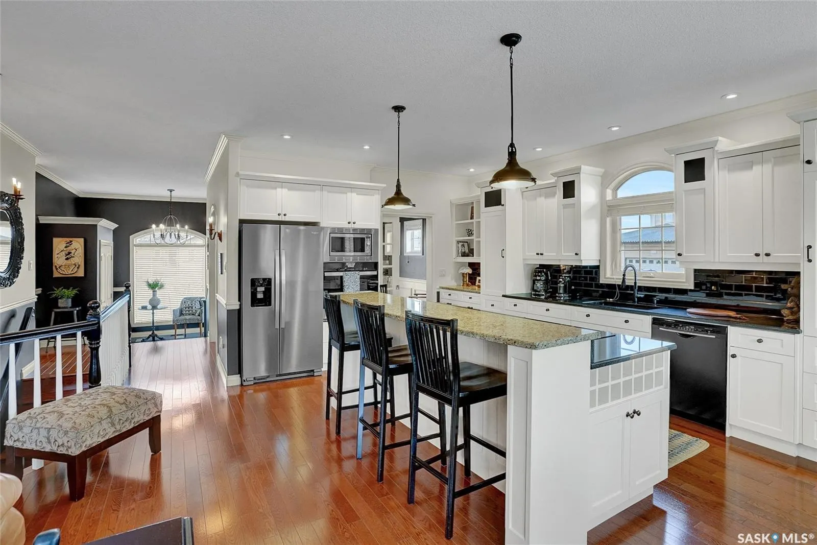 8029 Wascana Gardens CRESCENT