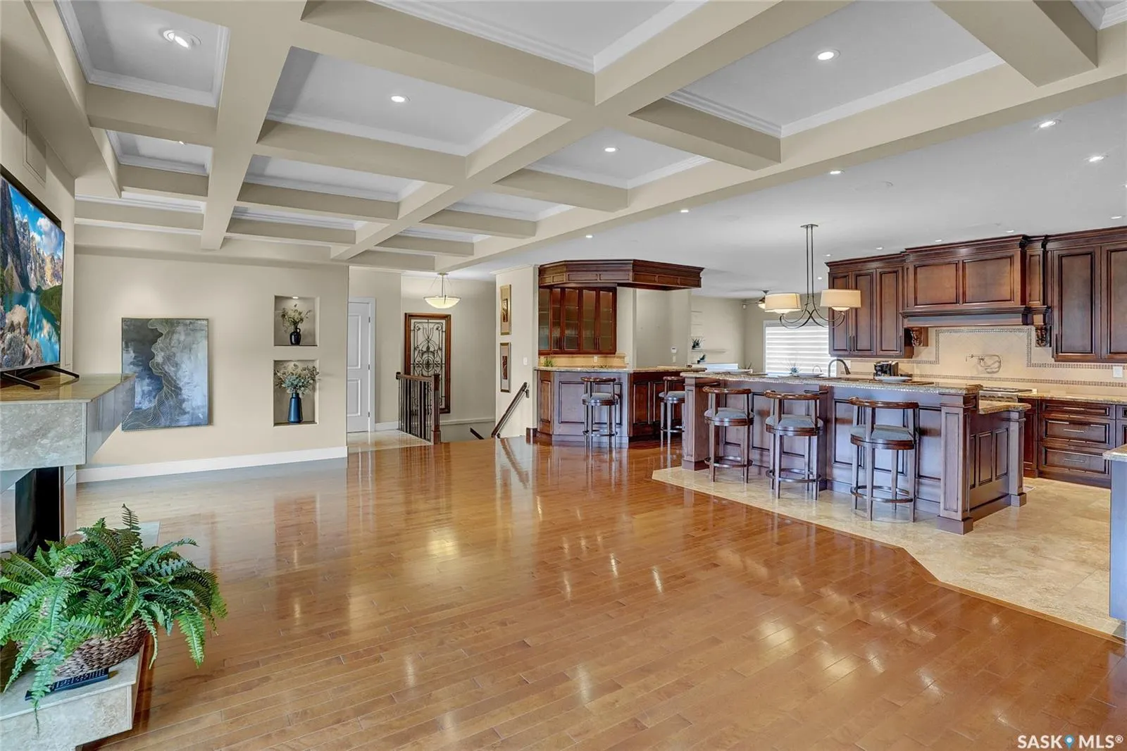 1590 4th AVENUE, #1