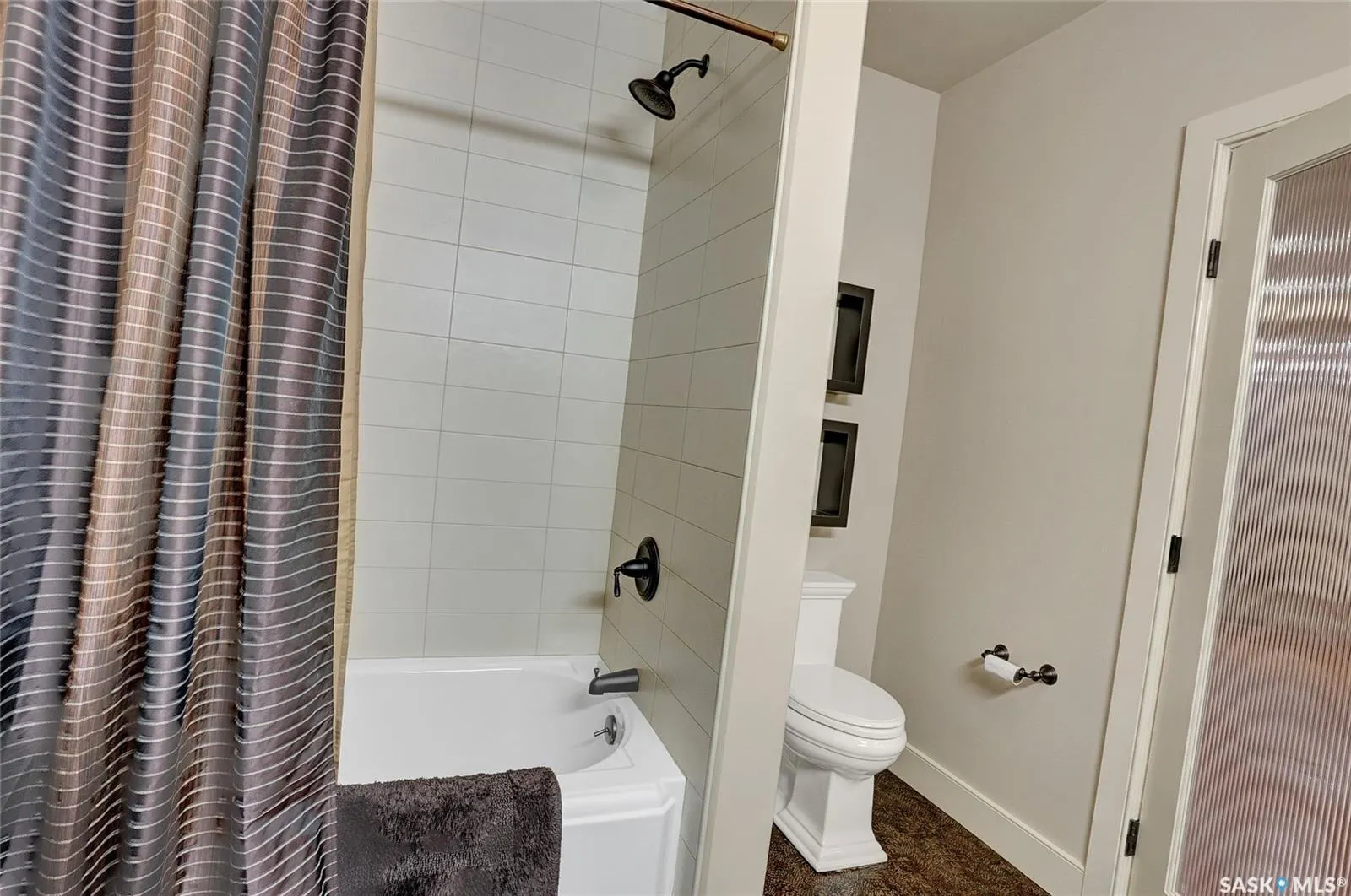 1590 4th AVENUE, #1