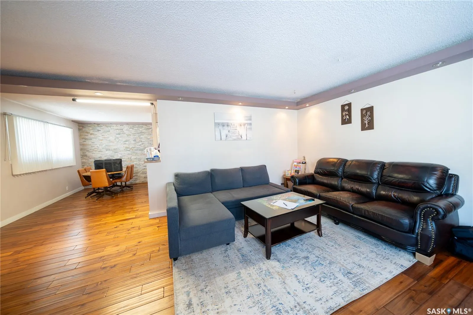 1405 Macpherson AVENUE