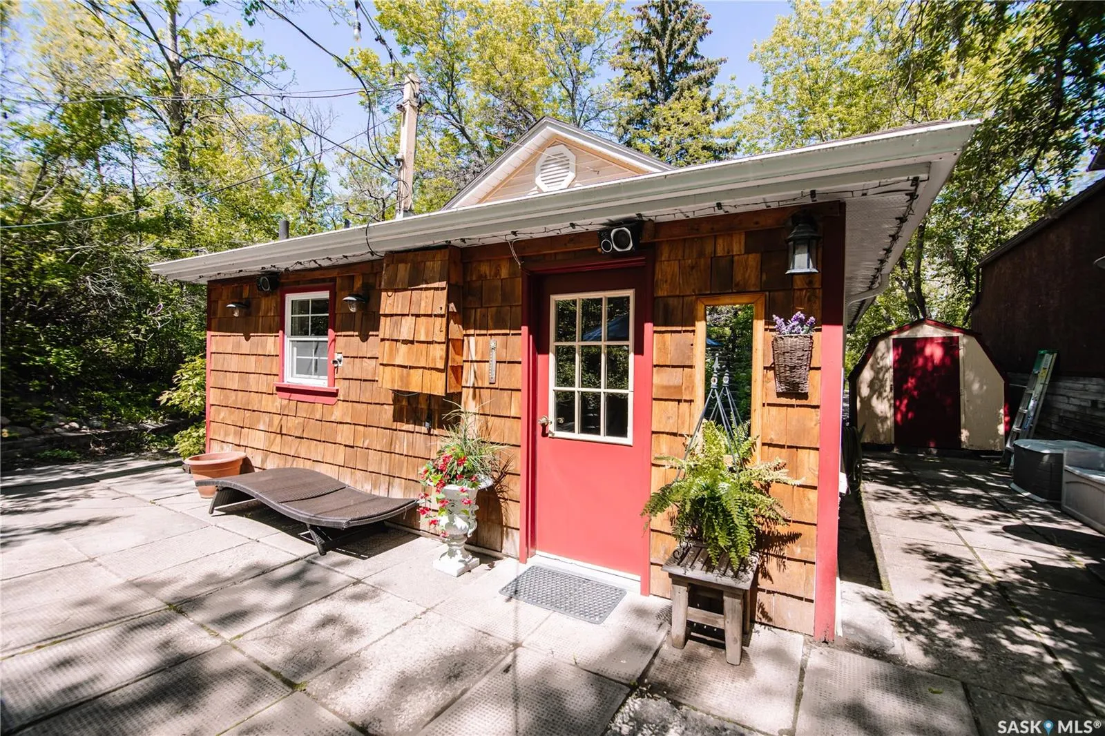 117 Daly AVENUE