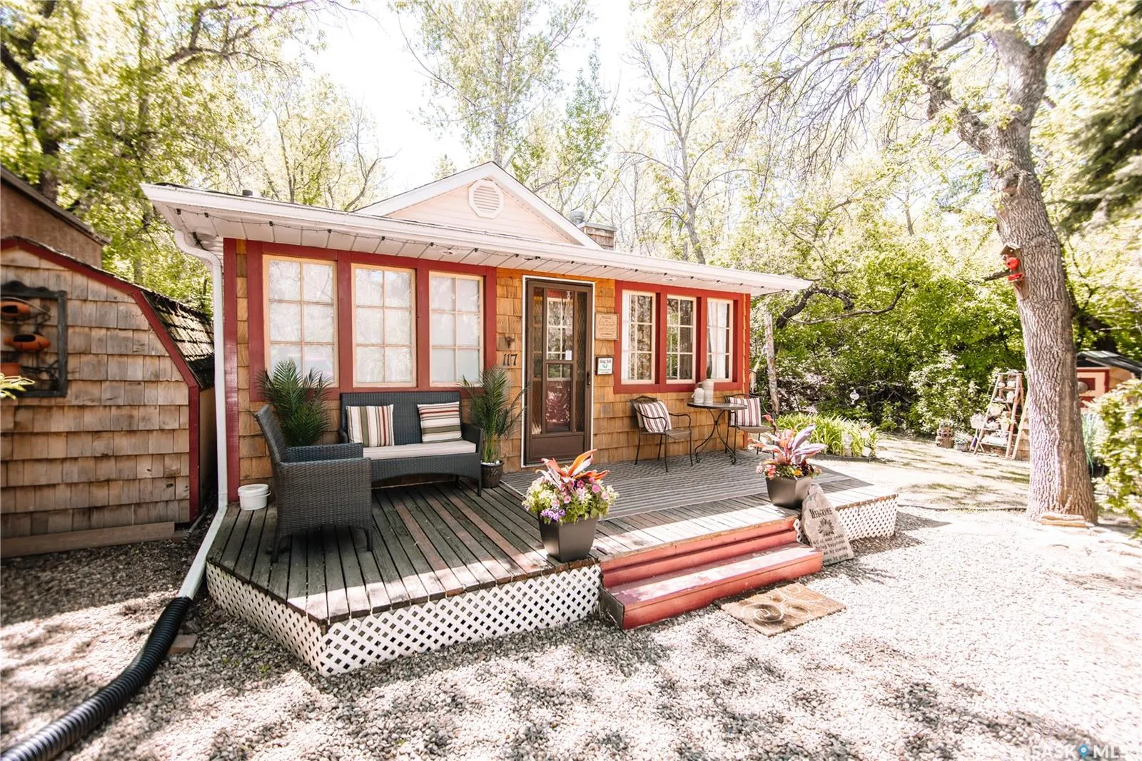 117 Daly AVENUE