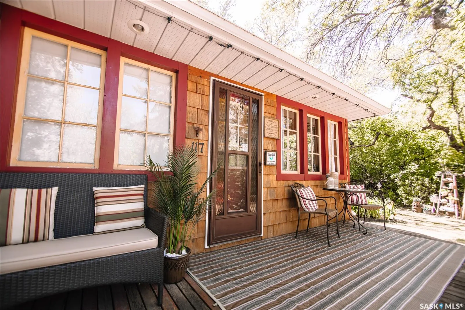 117 Daly AVENUE