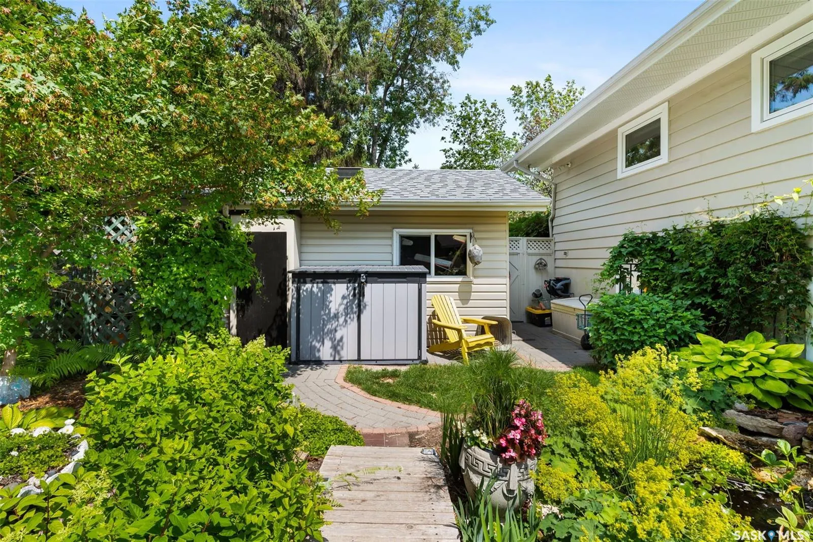 38 Calder CRESCENT