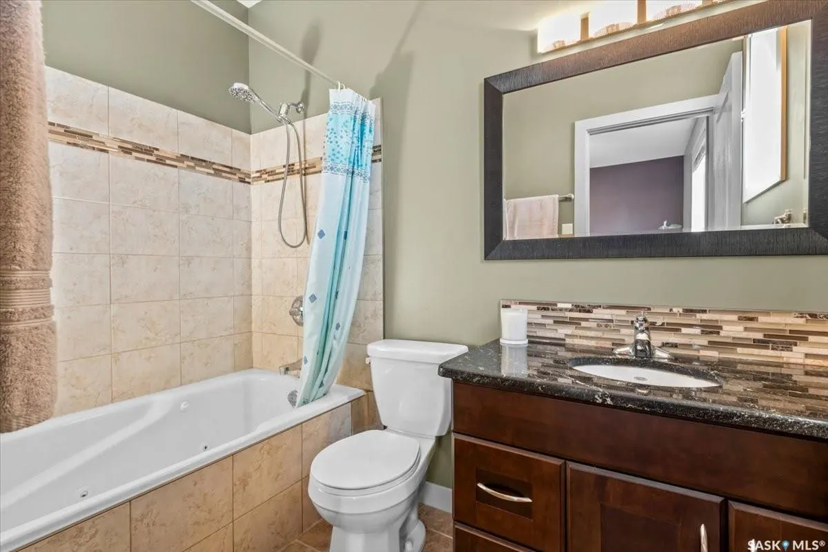 3526 GREEN WATER DRIVE