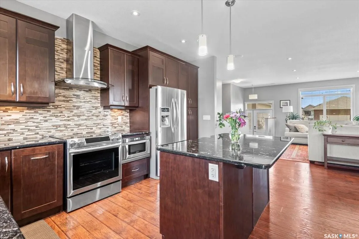 3526 GREEN WATER DRIVE