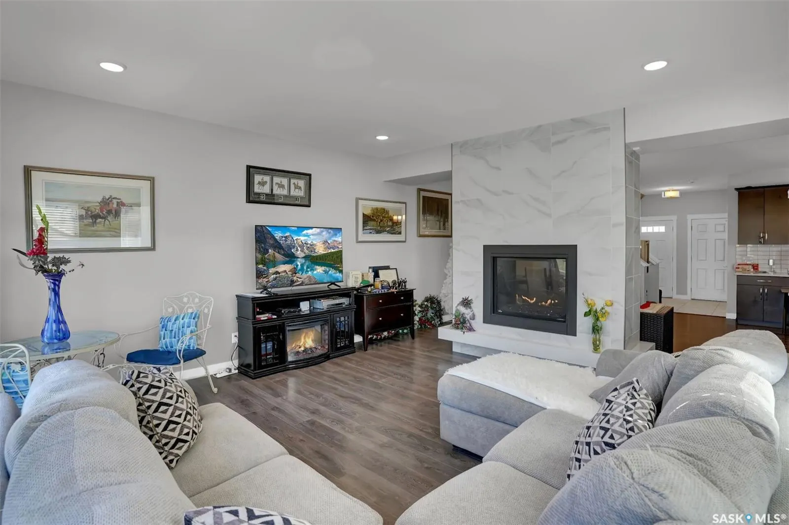 3684 Gee CRESCENT