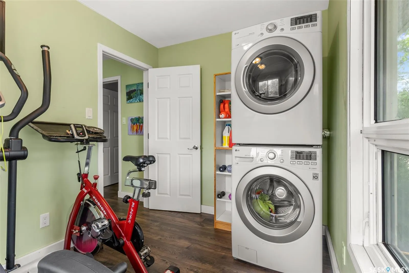 225 3rd STREET E
