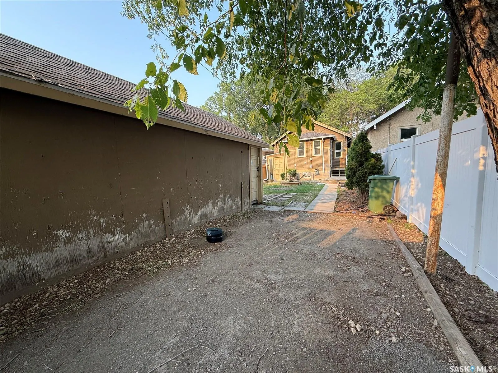 1924 QUEBEC STREET