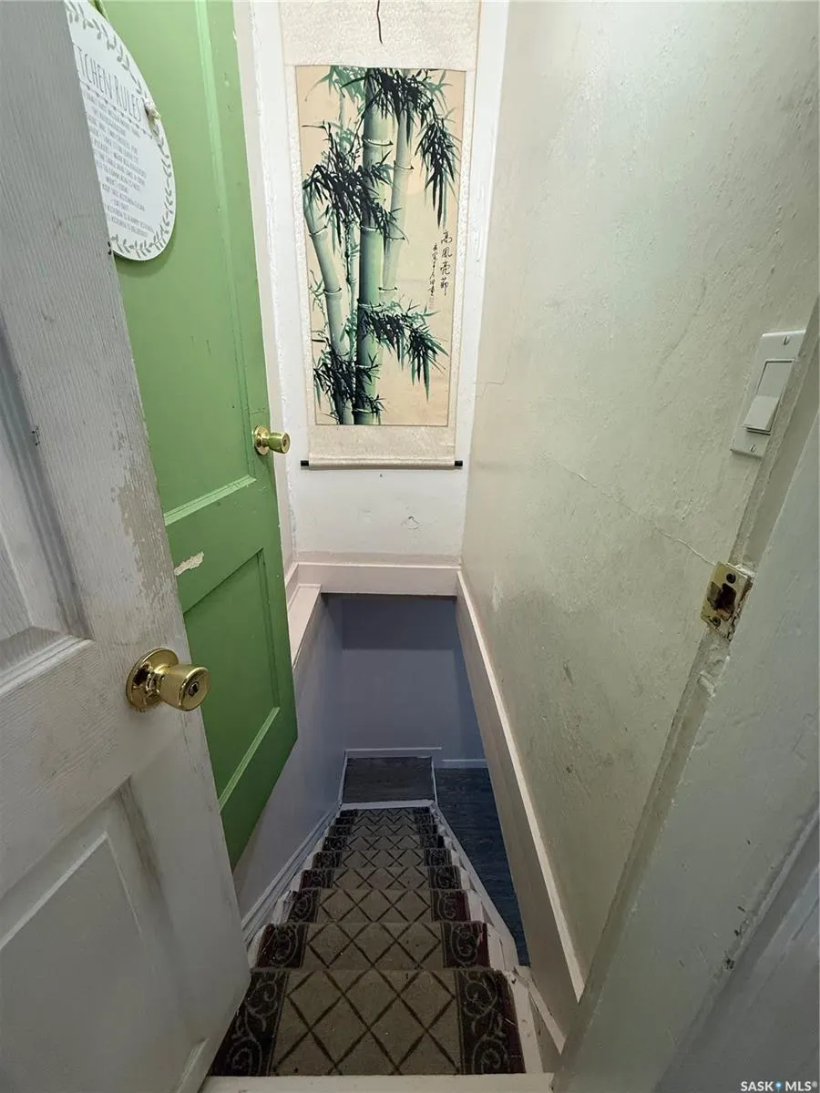 1924 QUEBEC STREET