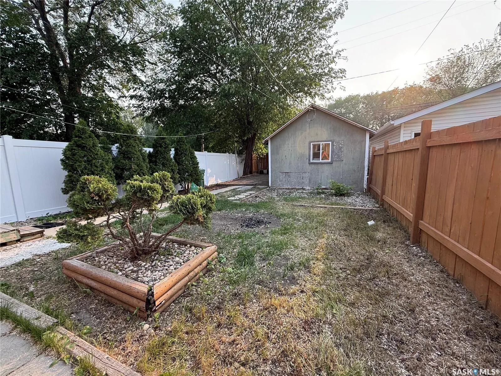 1924 QUEBEC STREET