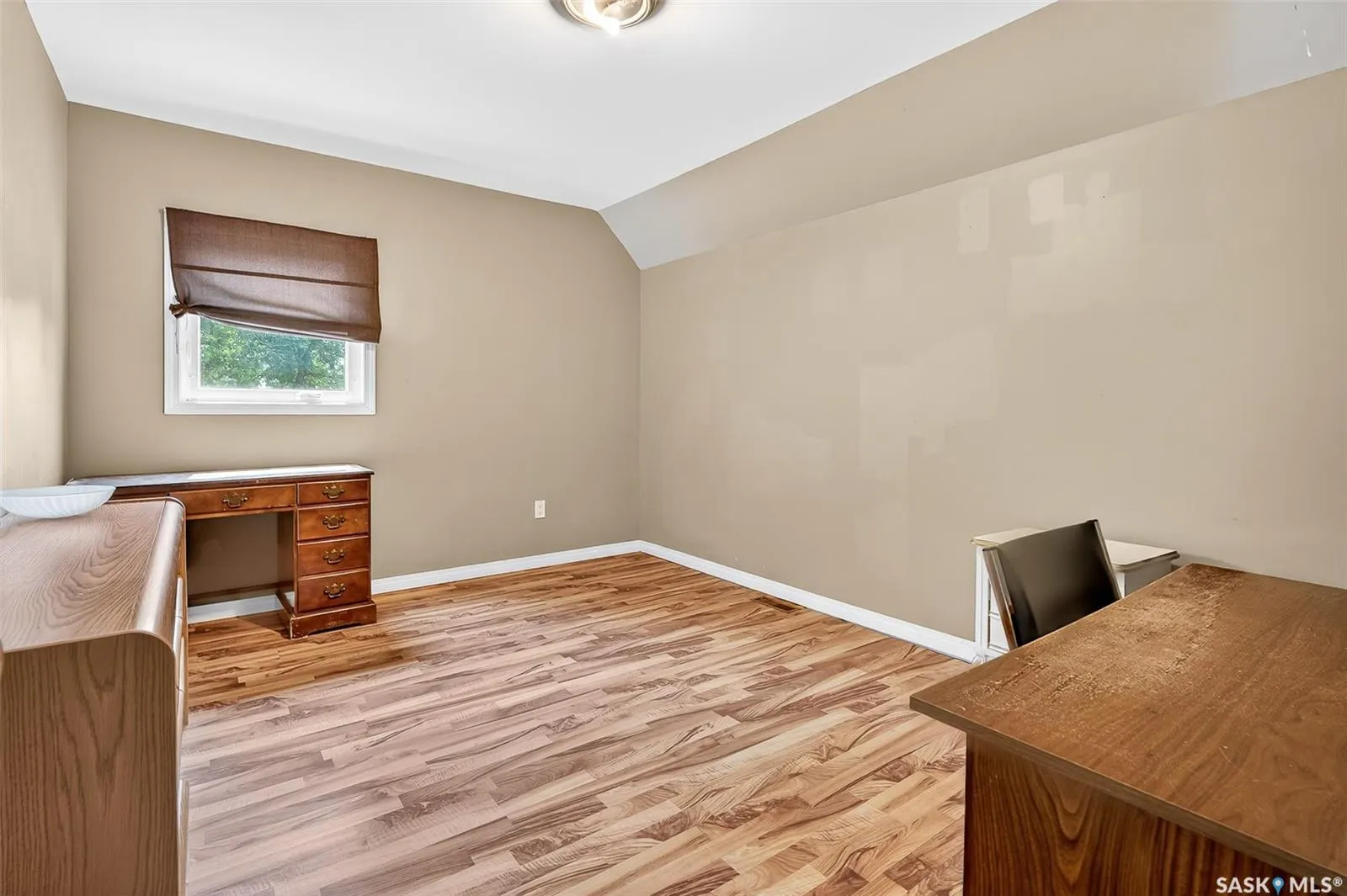 524 Saskatchewan STREET W