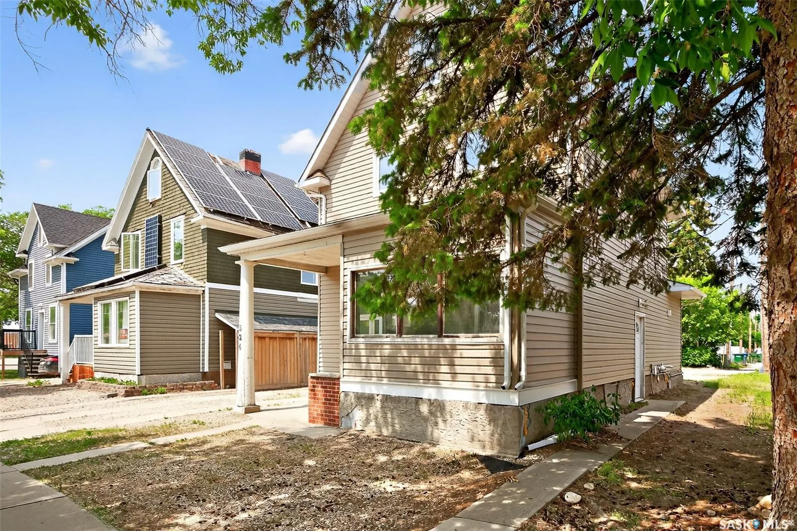 524 Saskatchewan STREET W