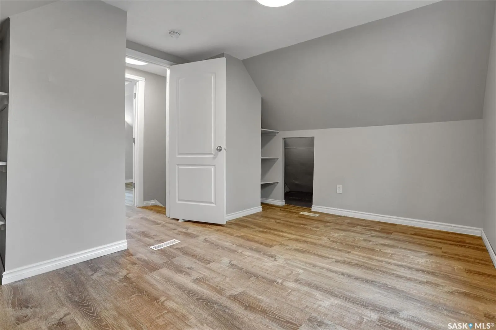 1143 Wascana STREET