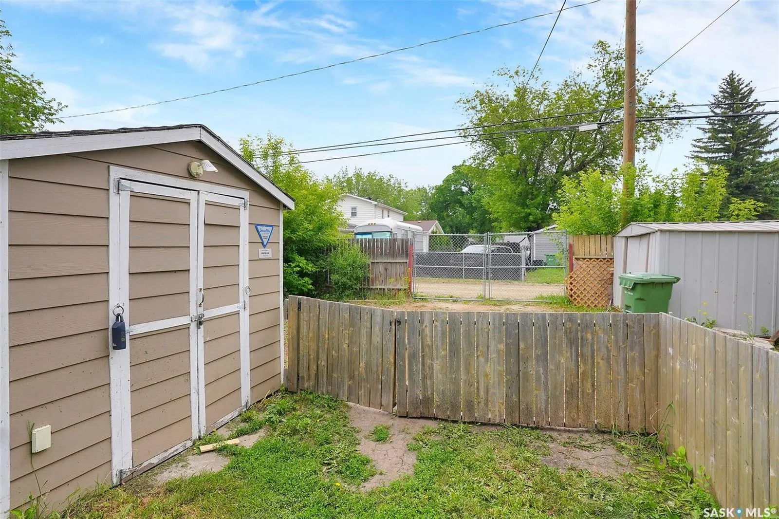 1143 Wascana STREET